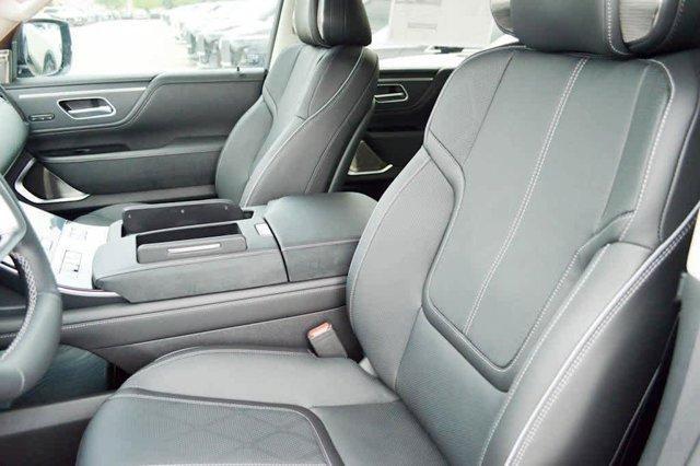 new 2025 INFINITI QX80 car, priced at $102,640