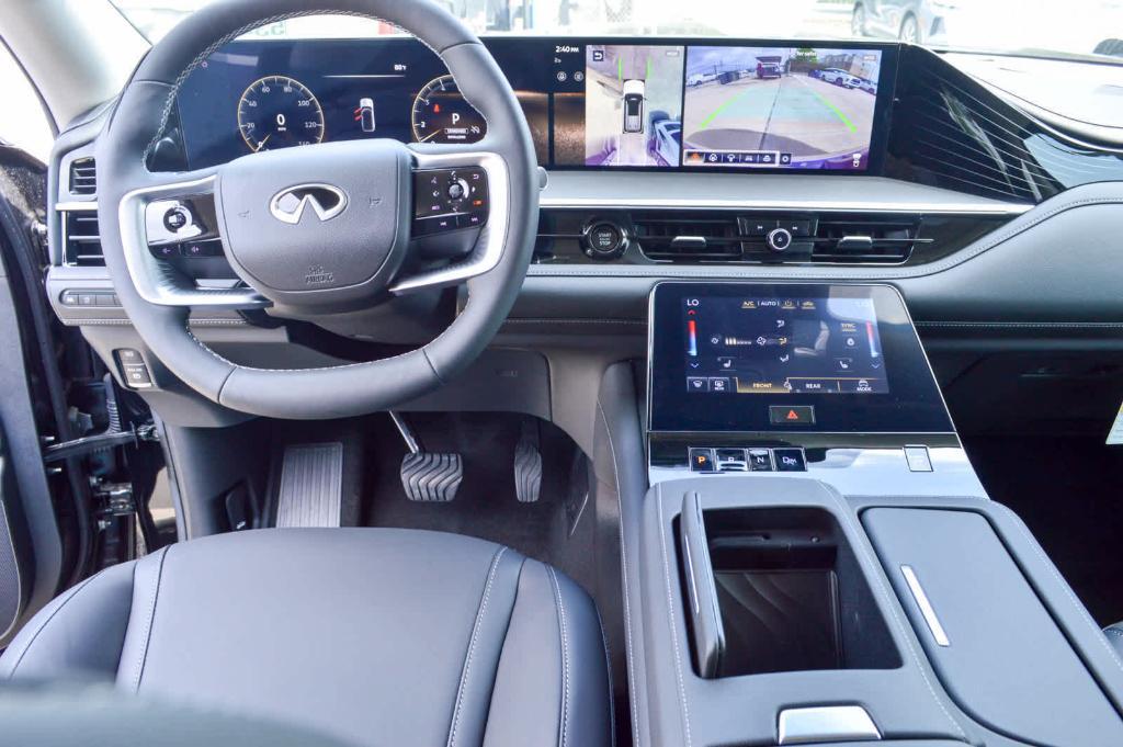 new 2025 INFINITI QX80 car, priced at $84,445