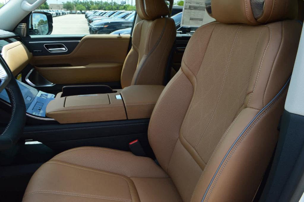 new 2025 INFINITI QX80 car, priced at $111,975