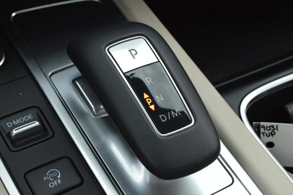 used 2025 INFINITI QX60 car, priced at $52,999