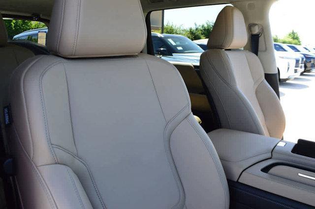 new 2025 INFINITI QX80 car, priced at $85,345