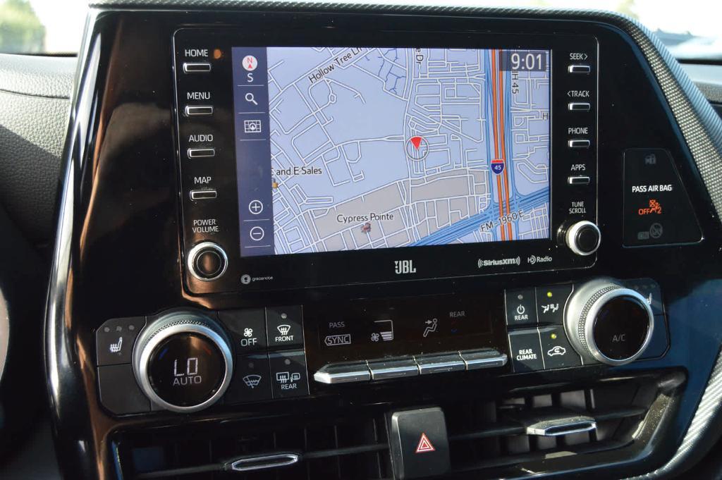 used 2021 Toyota Highlander car, priced at $27,776