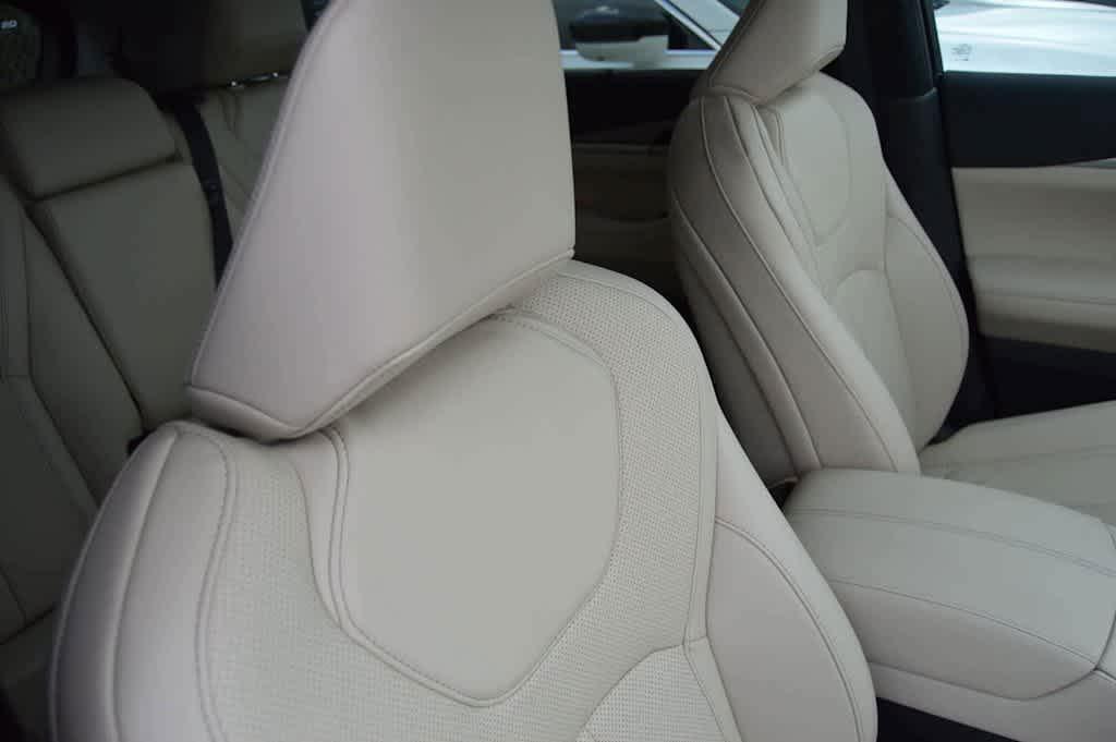new 2025 INFINITI QX60 car, priced at $60,580