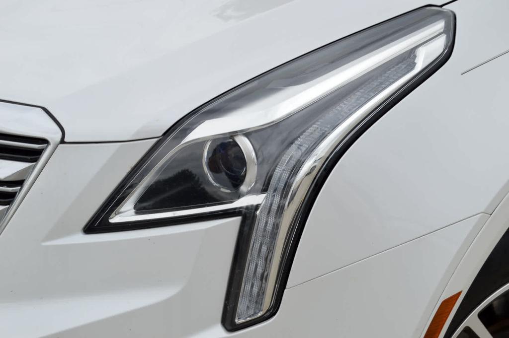 used 2018 Cadillac XT5 car, priced at $14,499