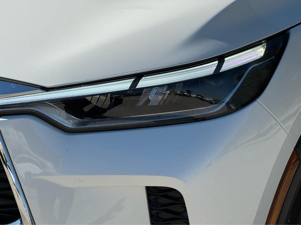 used 2025 INFINITI QX60 car, priced at $54,999