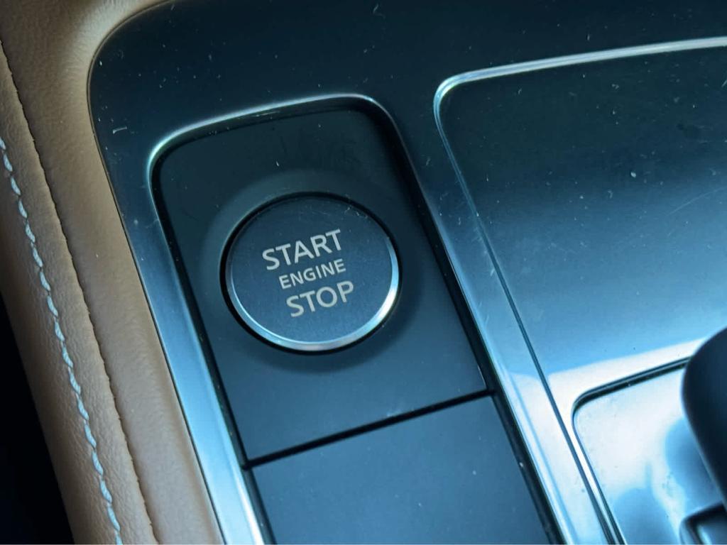 used 2025 INFINITI QX60 car, priced at $54,999