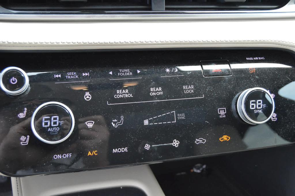 used 2023 INFINITI QX60 car, priced at $39,487