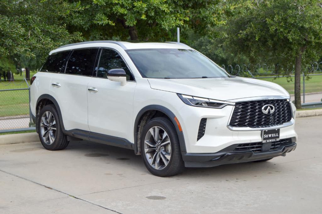 used 2023 INFINITI QX60 car, priced at $39,487