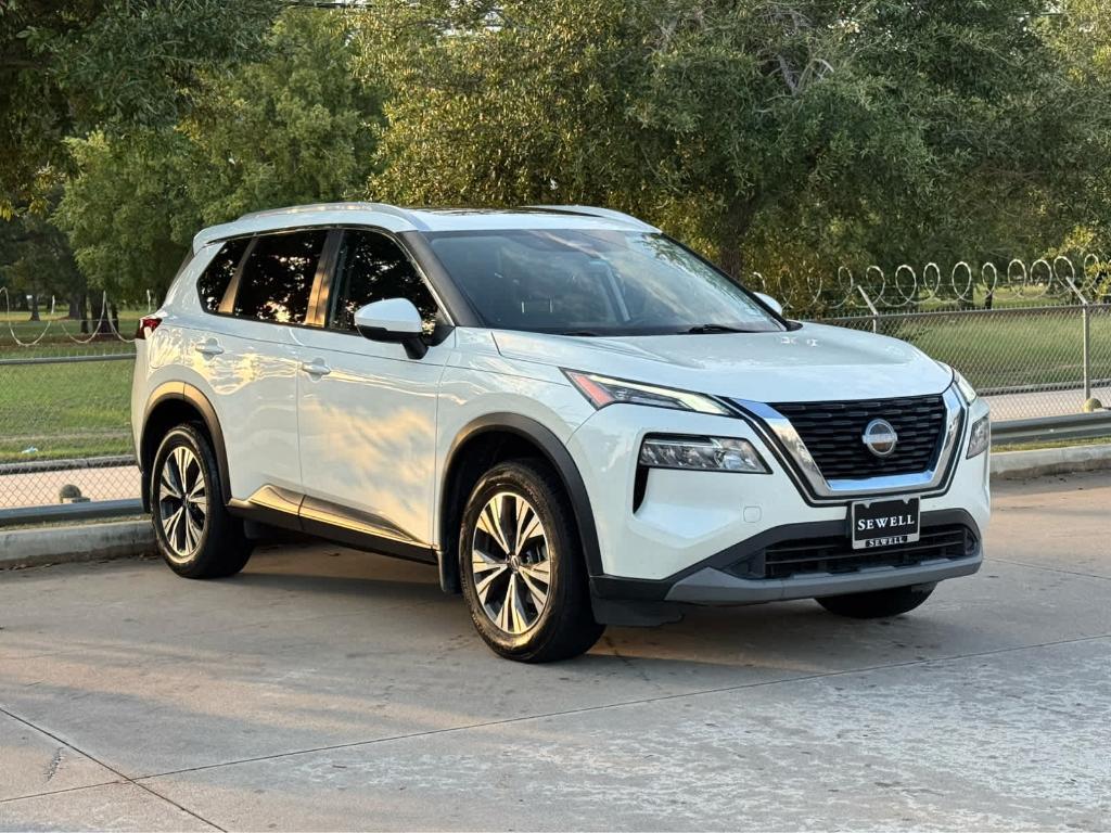 used 2022 Nissan Rogue car, priced at $18,899