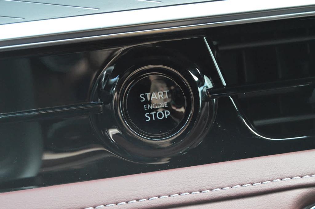 new 2026 INFINITI QX80 car, priced at $117,920