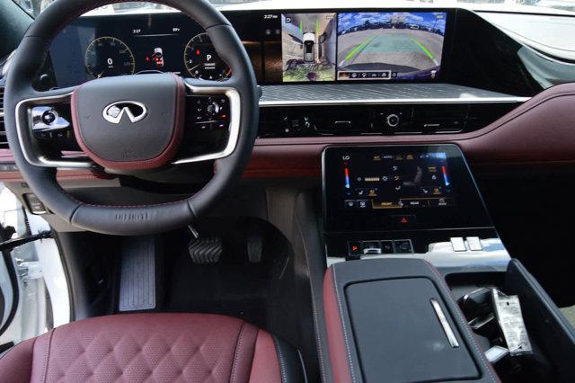 new 2025 INFINITI QX80 car, priced at $115,255