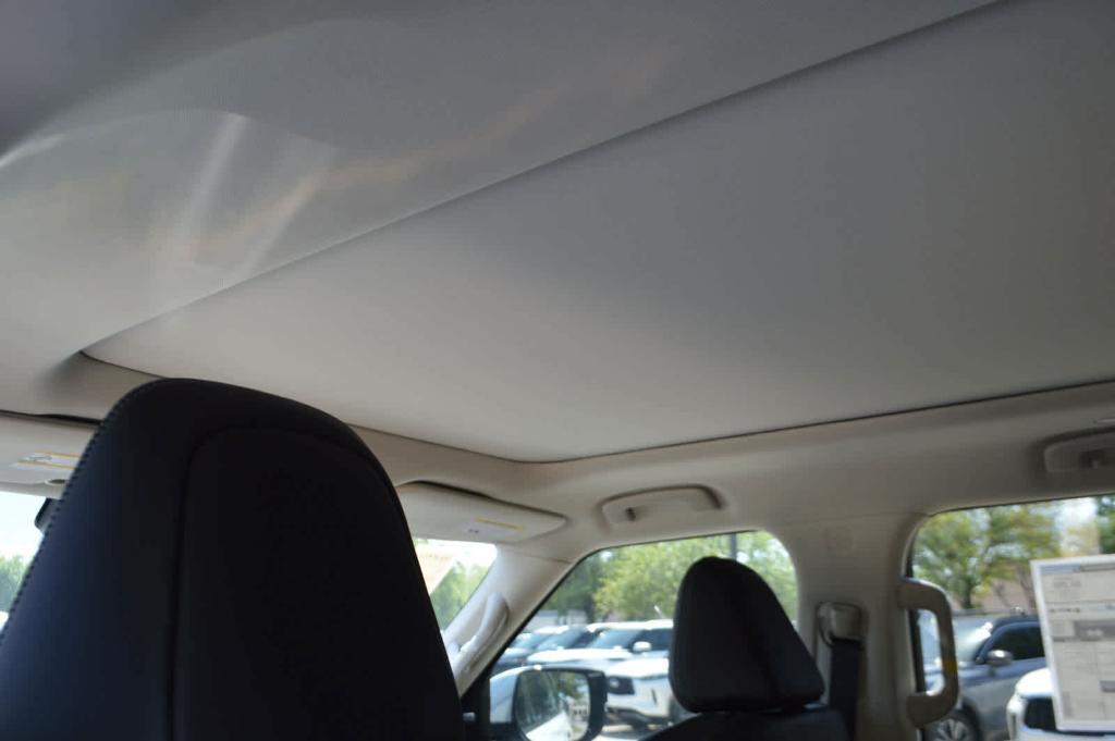 new 2025 INFINITI QX80 car, priced at $86,975