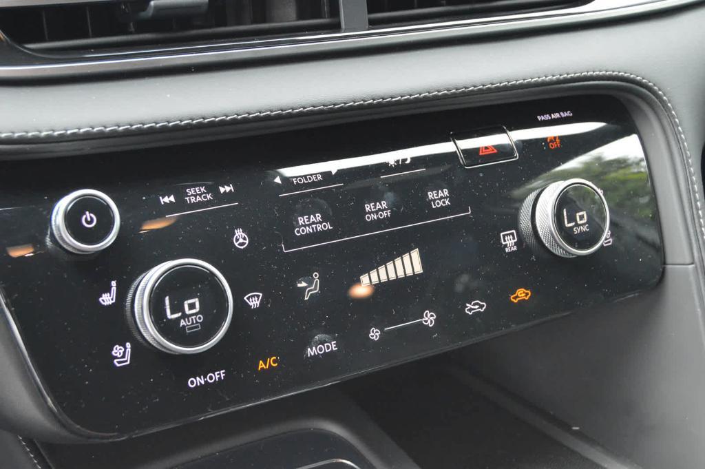 used 2025 INFINITI QX60 car, priced at $45,999