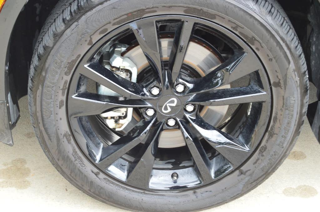 used 2025 INFINITI QX60 car, priced at $45,999
