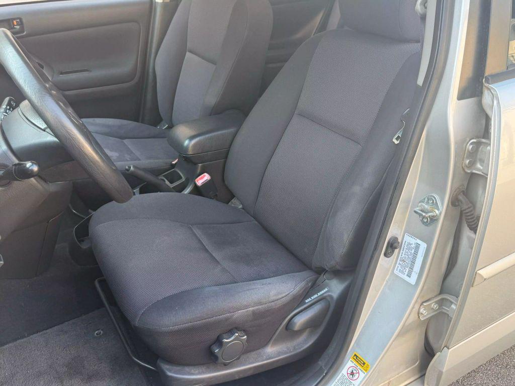 used 2004 Pontiac Vibe car, priced at $3,995