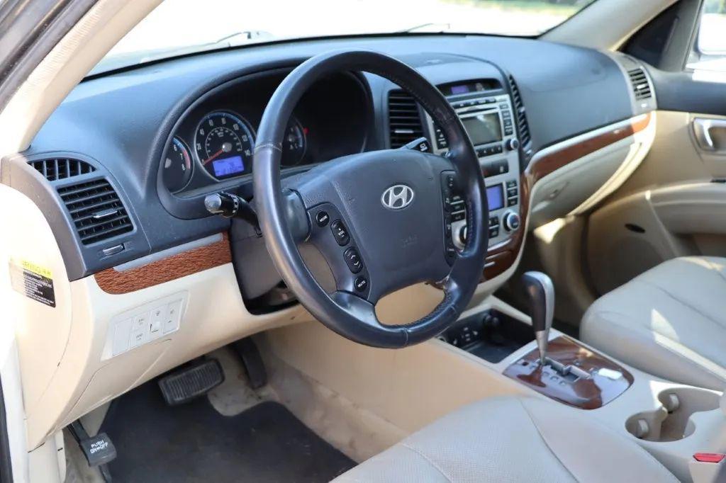 used 2009 Hyundai Santa Fe car, priced at $5,995