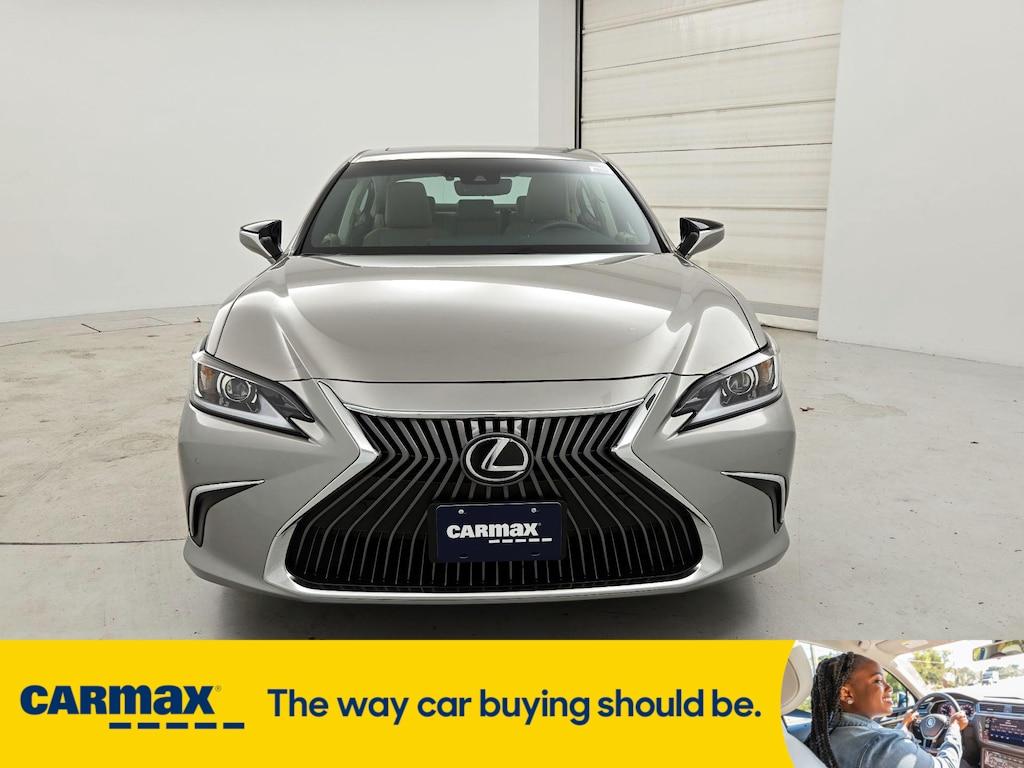 used 2019 Lexus ES 350 car, priced at $32,998