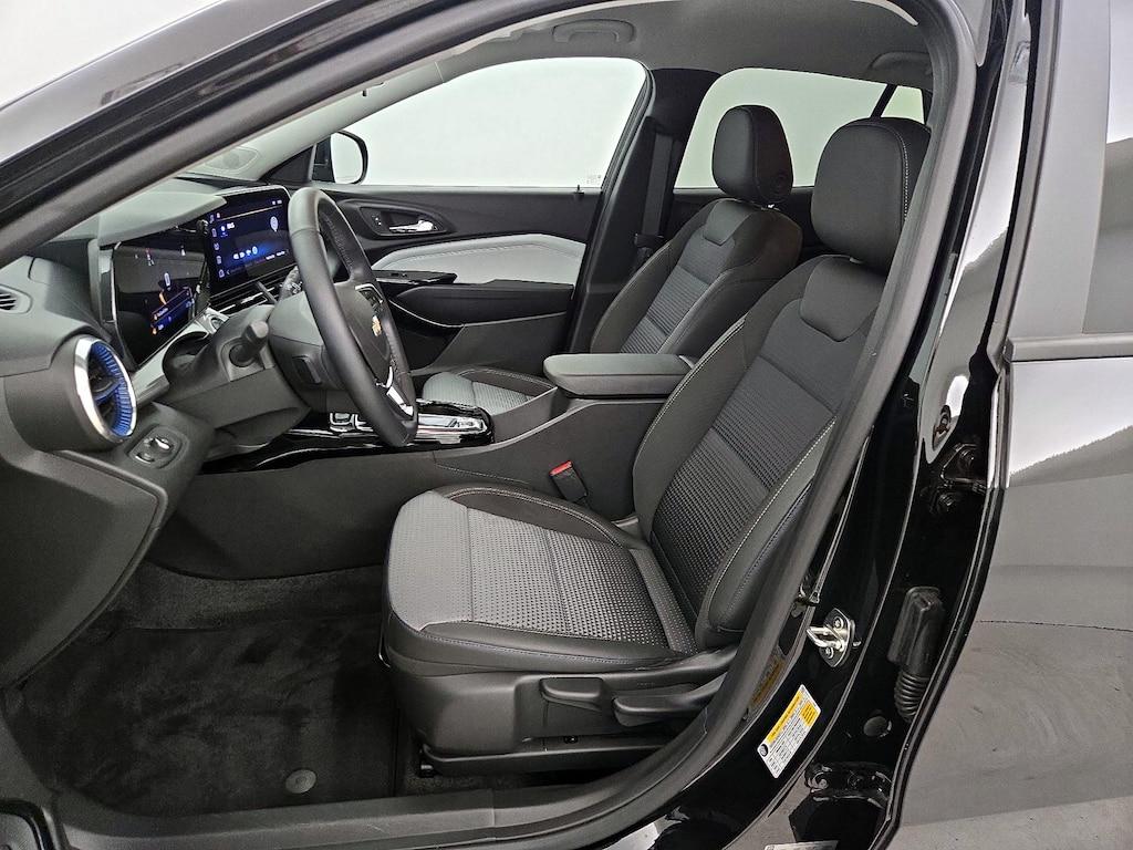 used 2024 Chevrolet Trax car, priced at $24,998