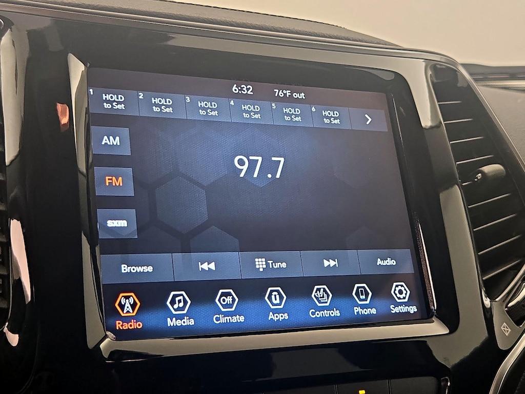 used 2022 Jeep Cherokee car, priced at $26,998