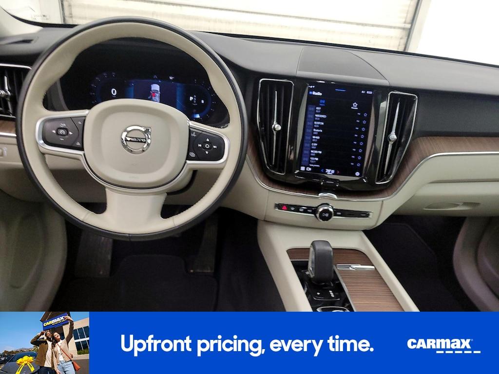 used 2022 Volvo XC60 car, priced at $28,998