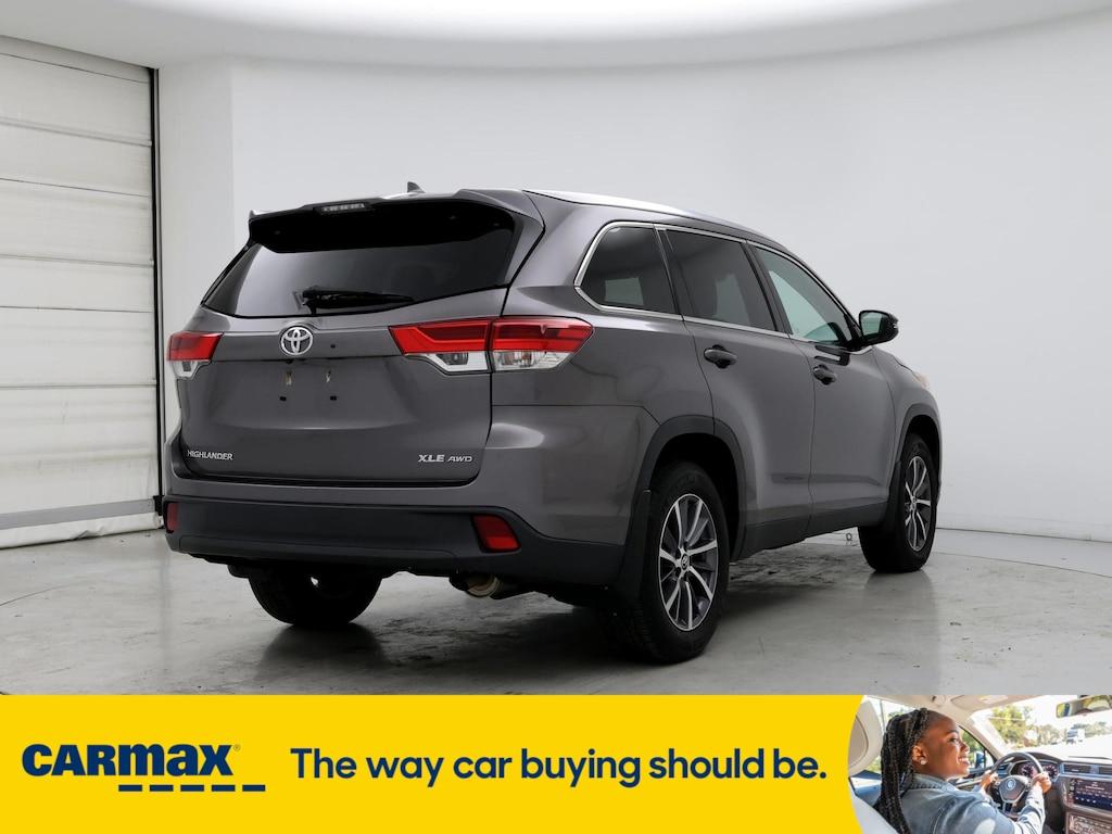 used 2019 Toyota Highlander car, priced at $33,998