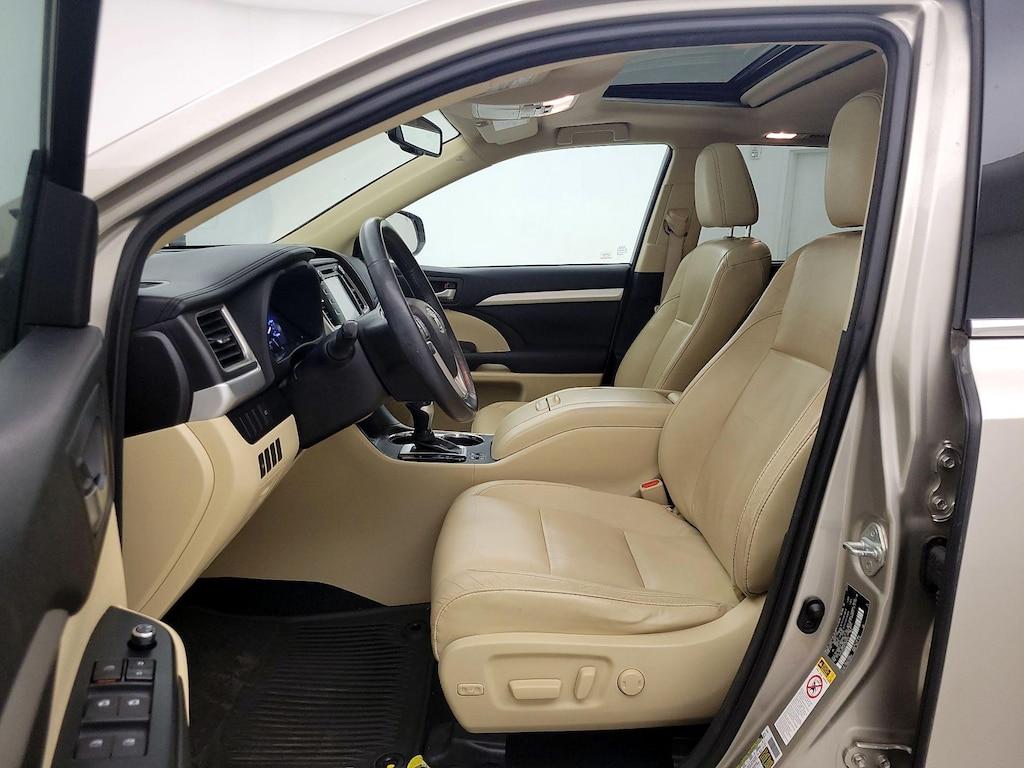 used 2015 Toyota Highlander car, priced at $21,998