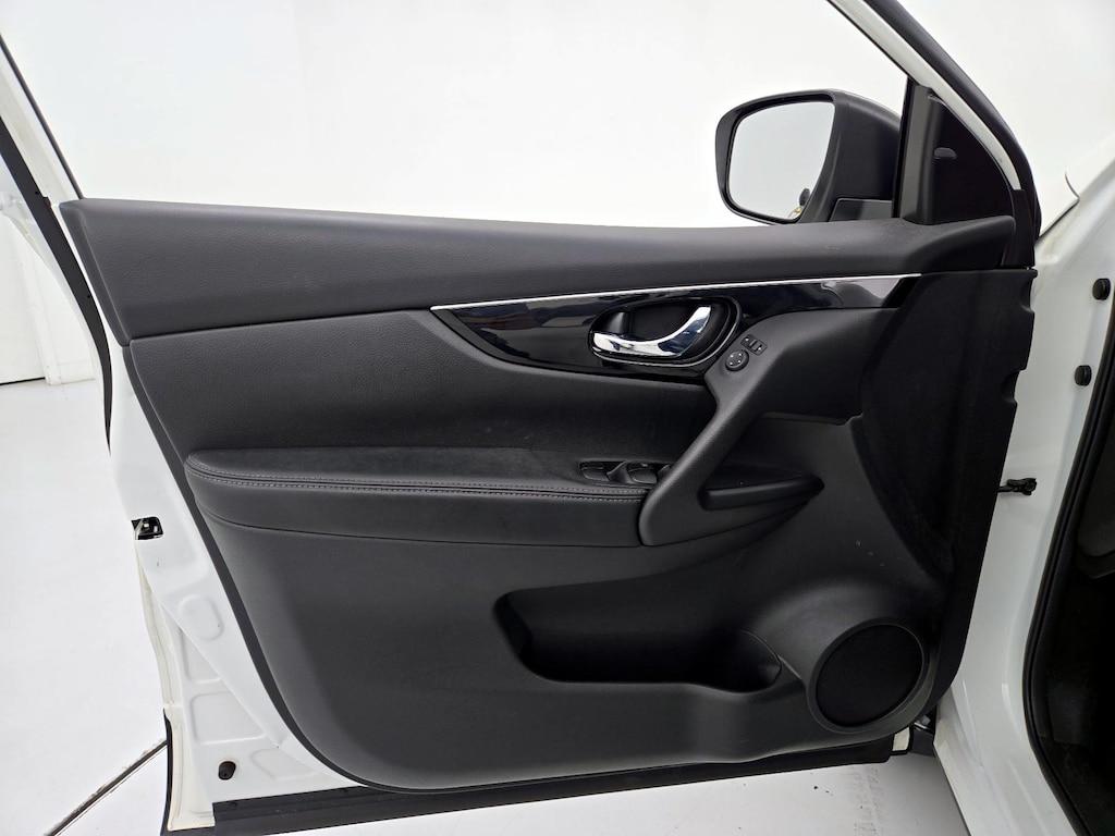 used 2017 Nissan Rogue Sport car, priced at $18,998