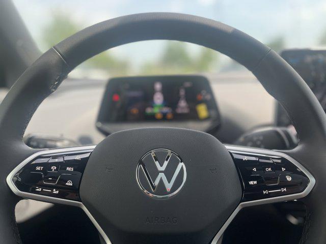 new 2025 Volkswagen ID.4 car, priced at $52,853