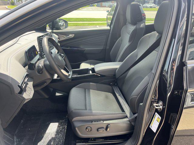new 2025 Volkswagen ID.4 car, priced at $52,853