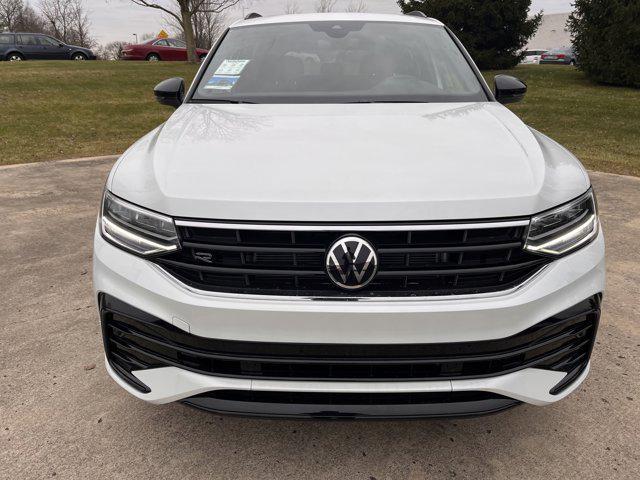 new 2024 Volkswagen Tiguan car, priced at $35,178