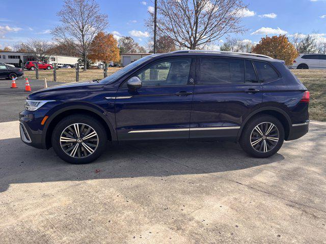 new 2024 Volkswagen Tiguan car, priced at $35,956