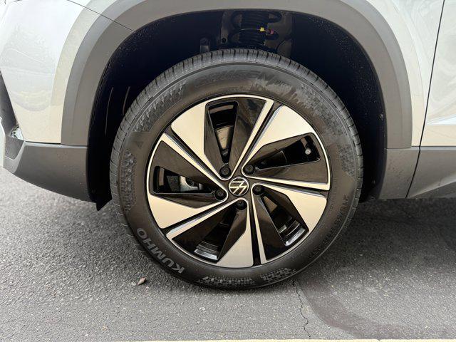 new 2025 Volkswagen Taos car, priced at $32,921