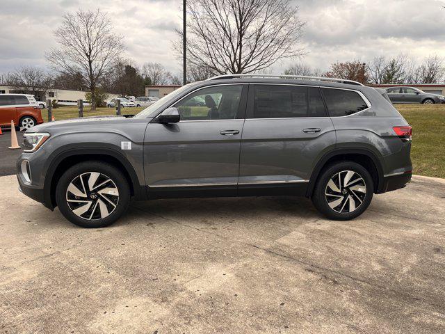 new 2025 Volkswagen Atlas car, priced at $47,301