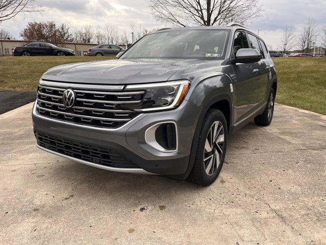 new 2025 Volkswagen Atlas car, priced at $47,301