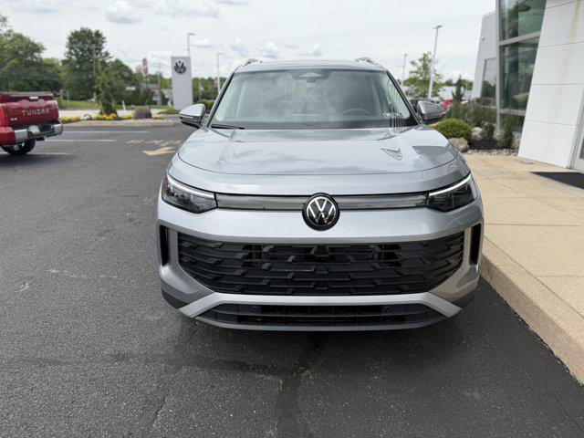 new 2025 Volkswagen Tiguan car, priced at $37,416