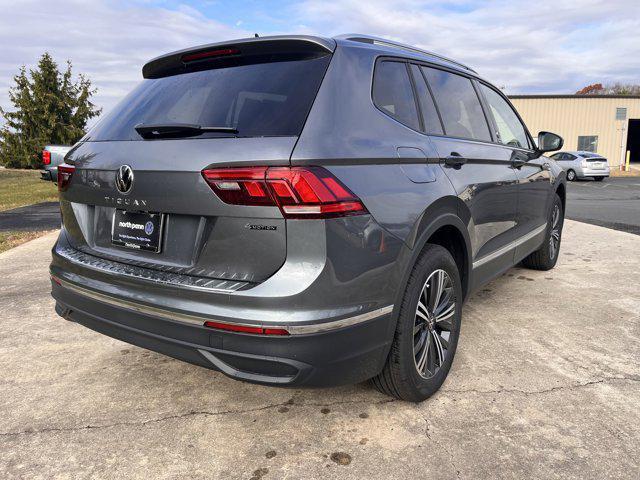 new 2024 Volkswagen Tiguan car, priced at $36,456