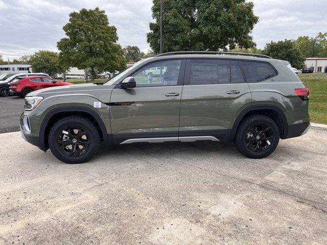 new 2024 Volkswagen Atlas car, priced at $46,269