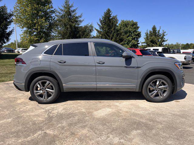 new 2024 Volkswagen Atlas Cross Sport car, priced at $46,590