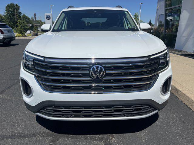 used 2025 Volkswagen Atlas car, priced at $39,811