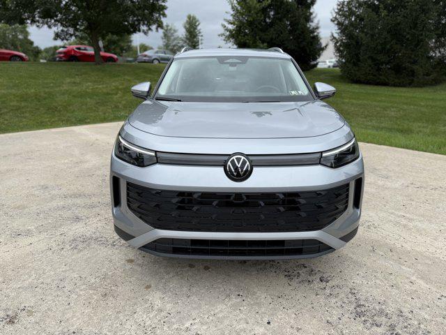 new 2025 Volkswagen Tiguan car, priced at $34,228