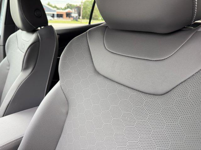 new 2025 Volkswagen ID.4 car, priced at $52,853