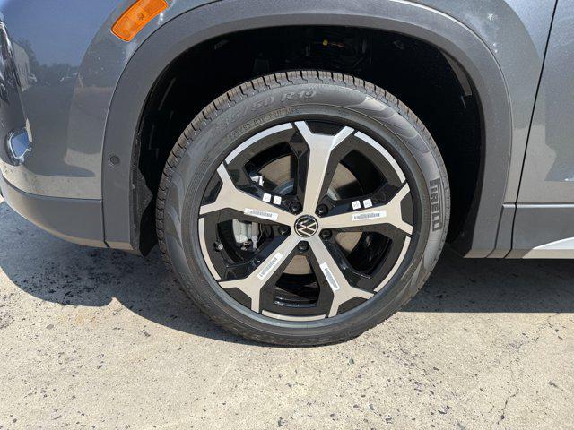 new 2026 Volkswagen Tiguan car, priced at $38,786