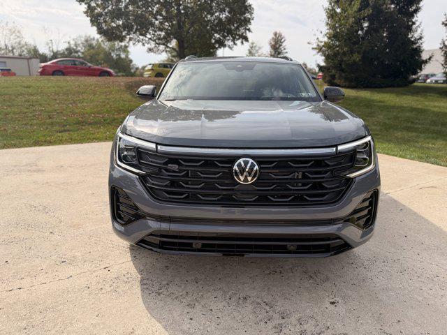 new 2026 Volkswagen Atlas Cross Sport car, priced at $50,192