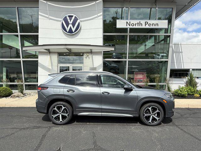 new 2025 Volkswagen Tiguan car, priced at $32,800