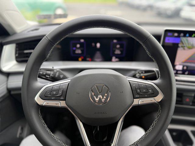 new 2025 Volkswagen Tiguan car, priced at $32,800