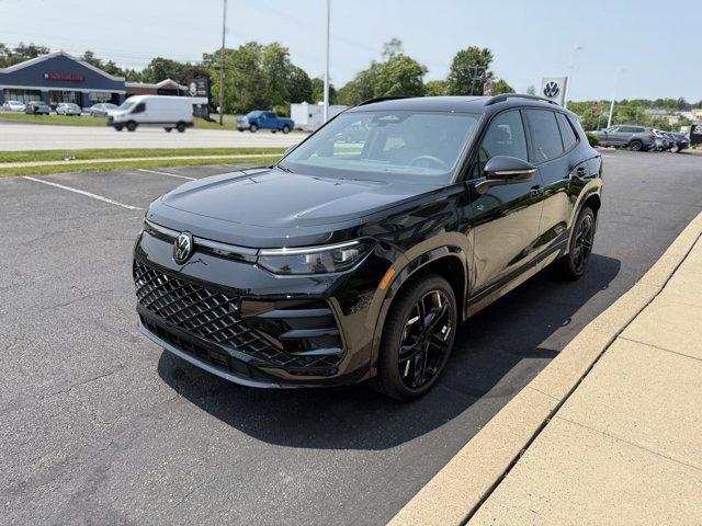 new 2025 Volkswagen Tiguan car, priced at $39,376