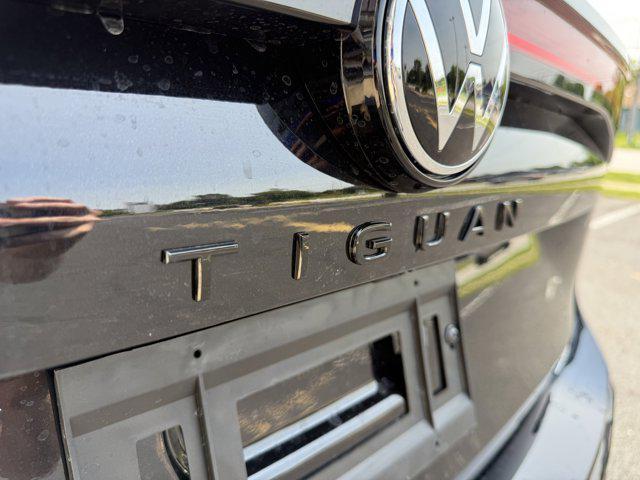 new 2025 Volkswagen Tiguan car, priced at $39,376