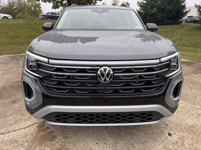 new 2024 Volkswagen Atlas car, priced at $47,879