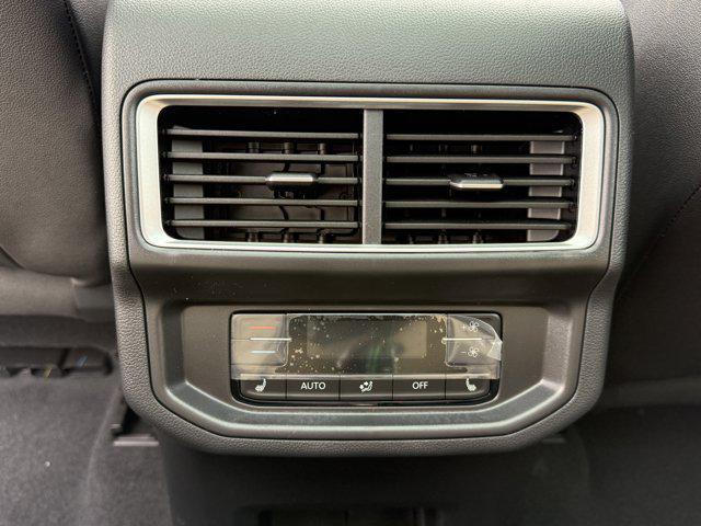 new 2025 Volkswagen Atlas car, priced at $47,836