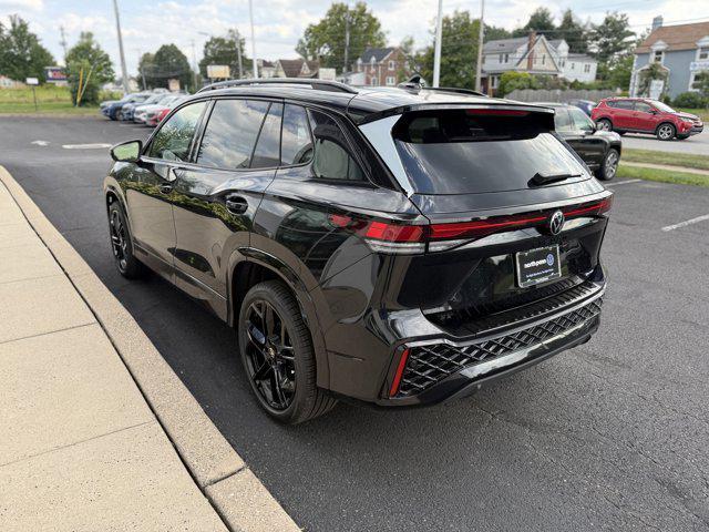 new 2025 Volkswagen Tiguan car, priced at $37,311